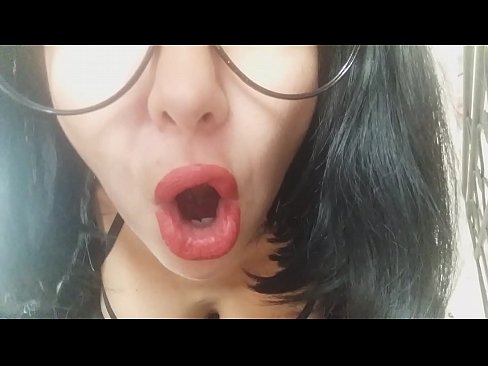 ❤️ Querida, sua madrasta não vai deixar você ir à escola hoje... Eu preciso muito de você... ️❌ Sexo vídeo em nós ﹏