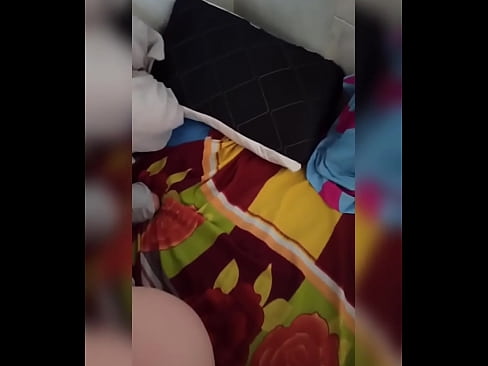 ❤️ Minha colega de quarto fica sozinha em casa porque seu marido vai de férias e eu aproveito para fodê-la e encher seu traseiro de leite ️❌ Sexo vídeo em nós ﹏